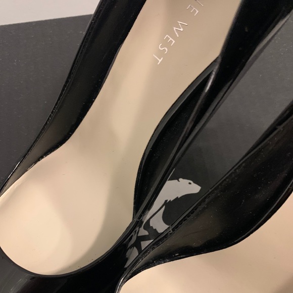 Black pumps - Picture 5 of 5